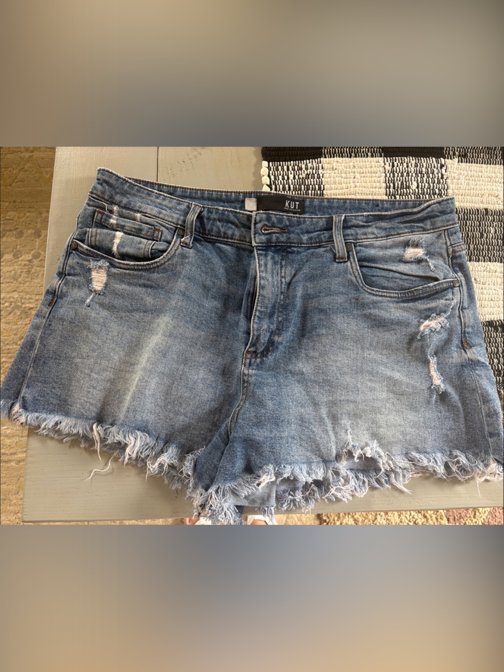 Kut from the Kloth Frayed Distressed Denim Shorts in Blue